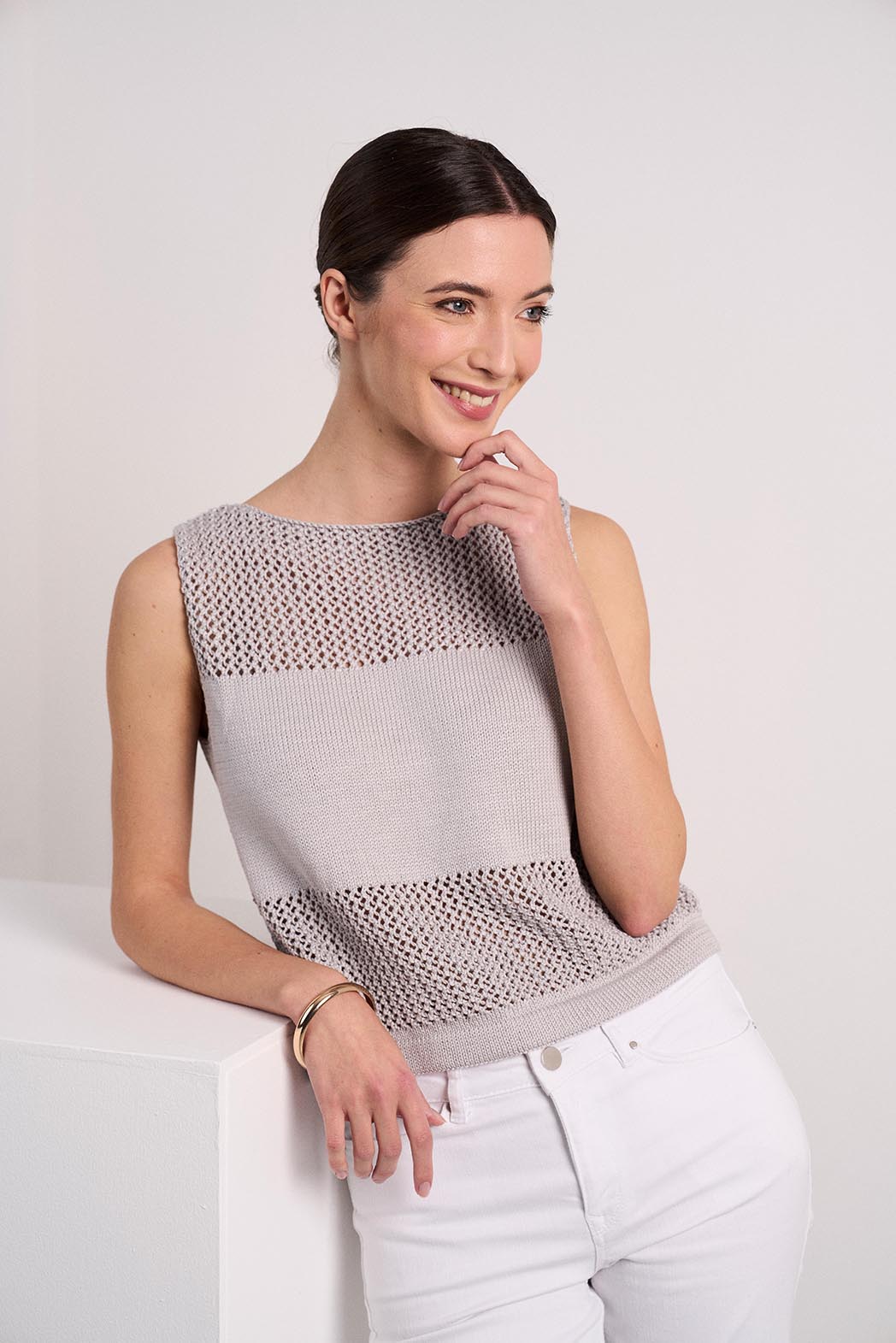 <tc>Creativa Fino, Relaxed Summer, Knitting & Crochet Pattern Book</tc>