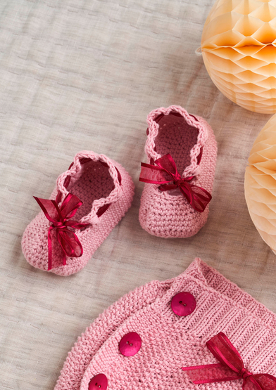 0022258-00001-22 Anchor Baby Book All Pink Booties_A4_0.jpg