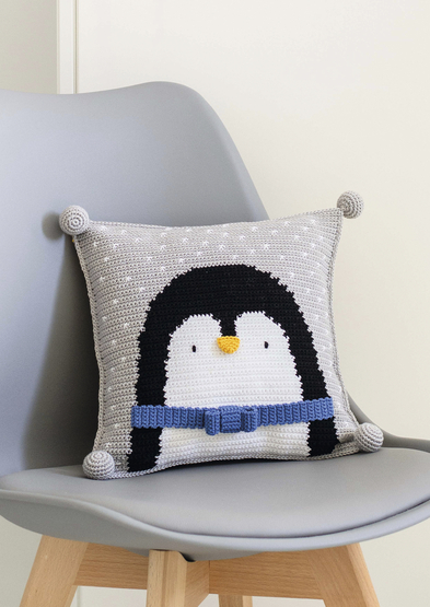 0022366-00001-10 Frosty penguin cushion A4_0.jpg