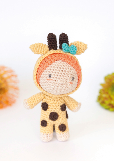 0022373-00001-31 Cute girafe doll A4.jpg